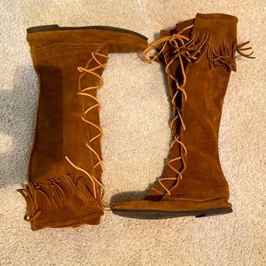 Brown Minnetonka moccasins